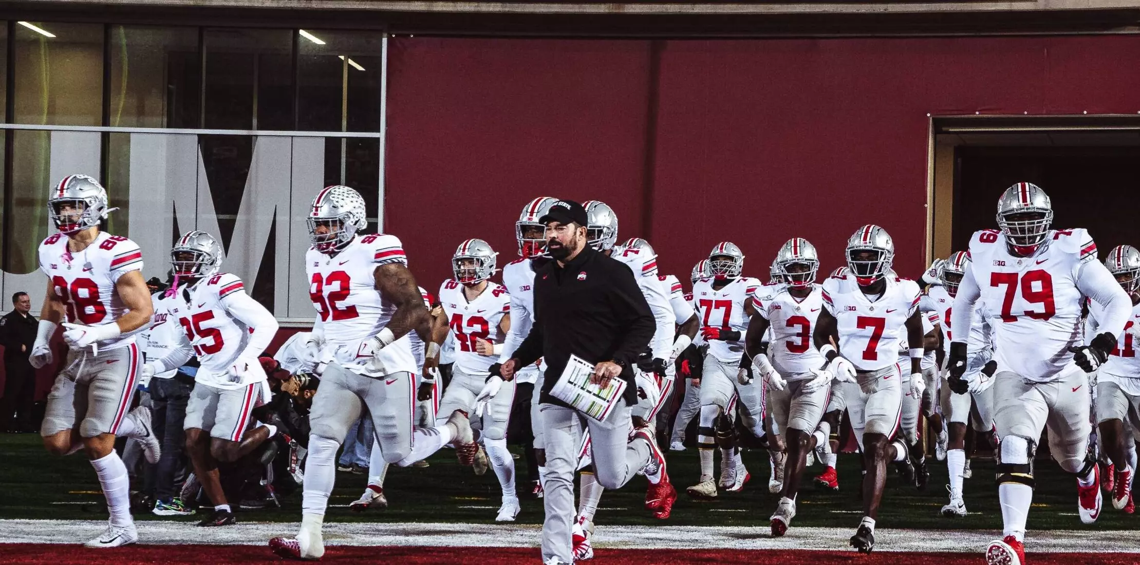 Buckeyes Overwhelm Indiana 54-7