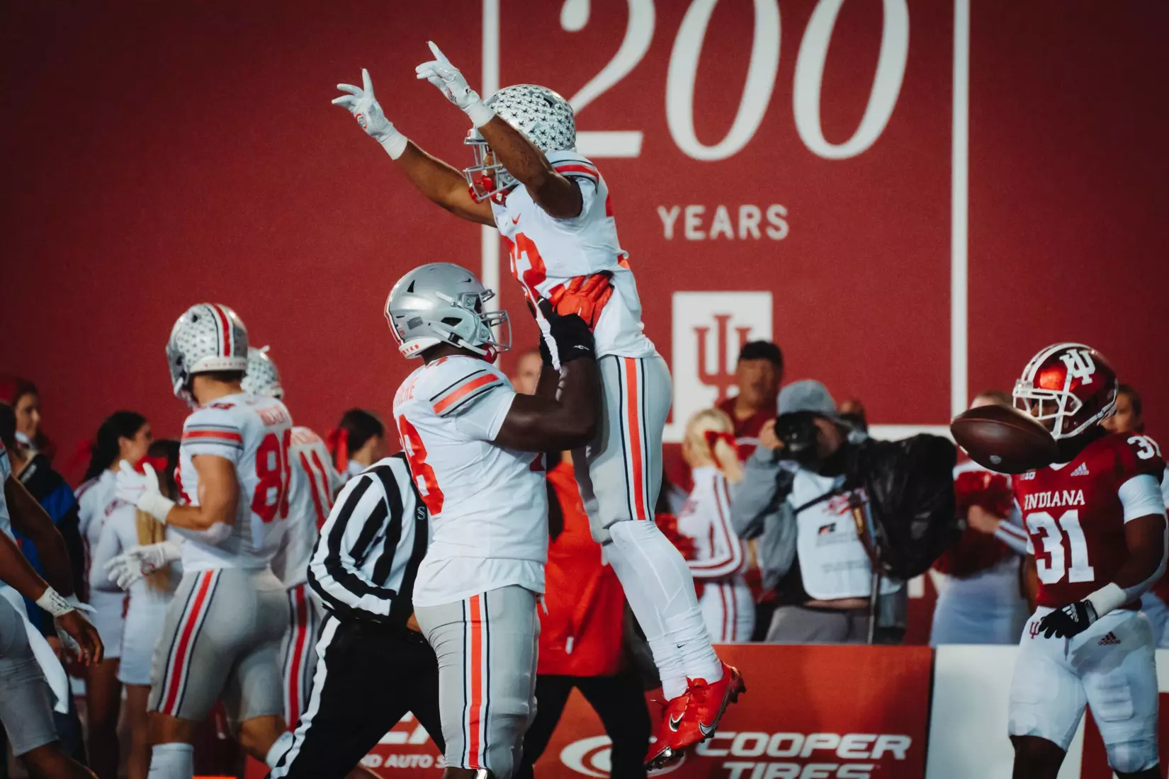 Buckeyes Overwhelm Indiana 54-7