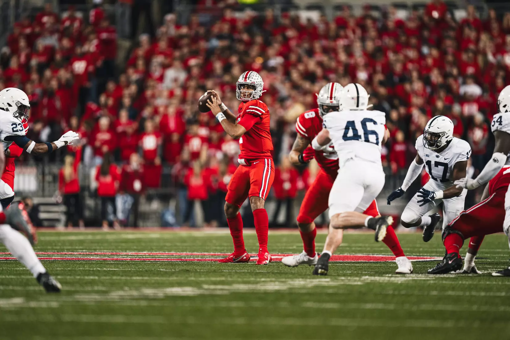Buckeyes Outlast Nittany Lions, 33-24