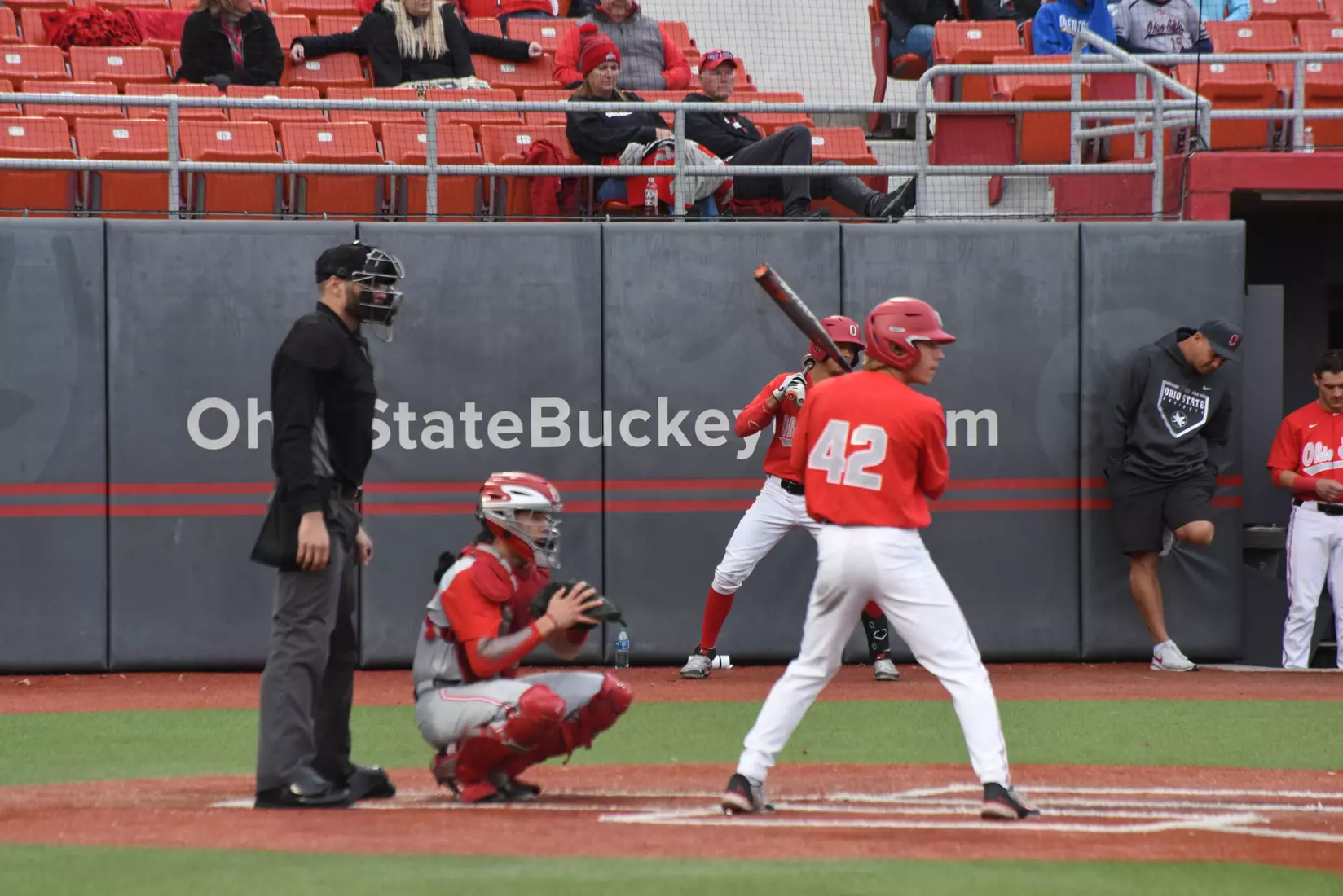 Gray Staves Off Scarlet, Wins 7-6 And Takes Series