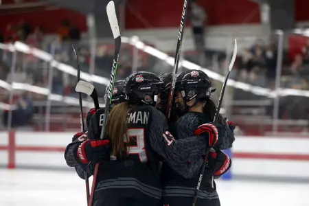Buckeyes Take Down Huskies, 5-2