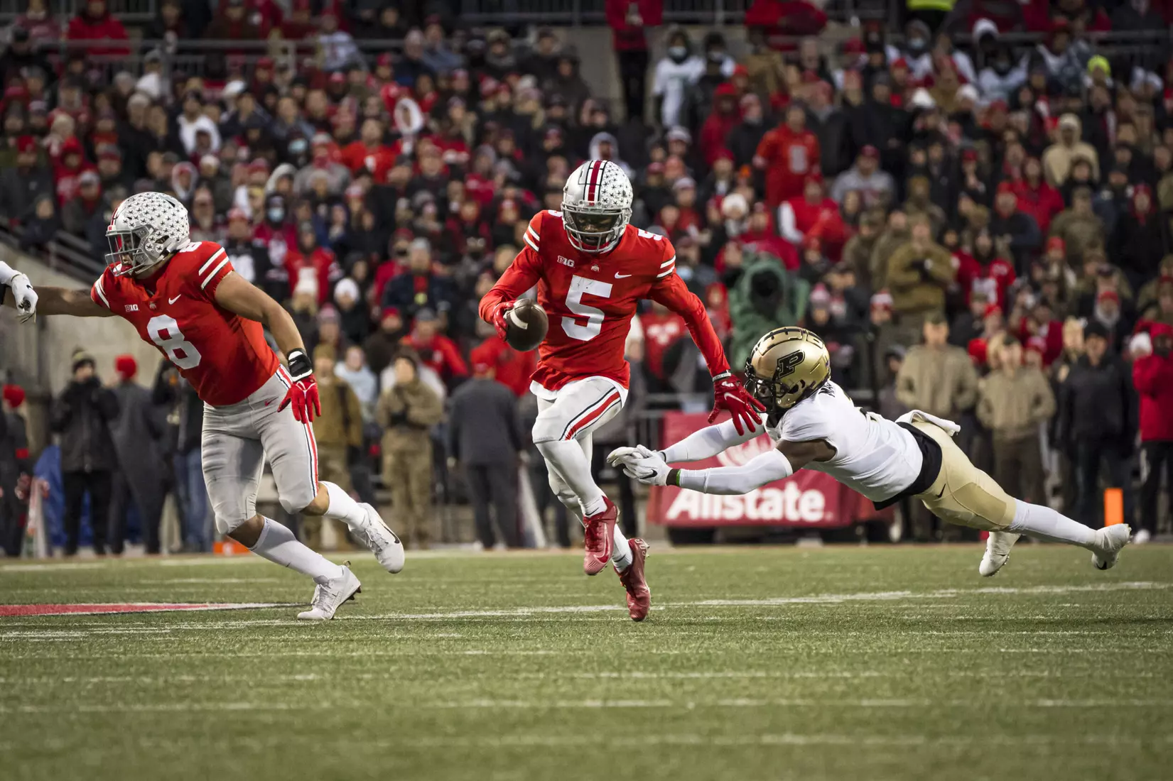Buckeyes Derail Purdue, 59-31