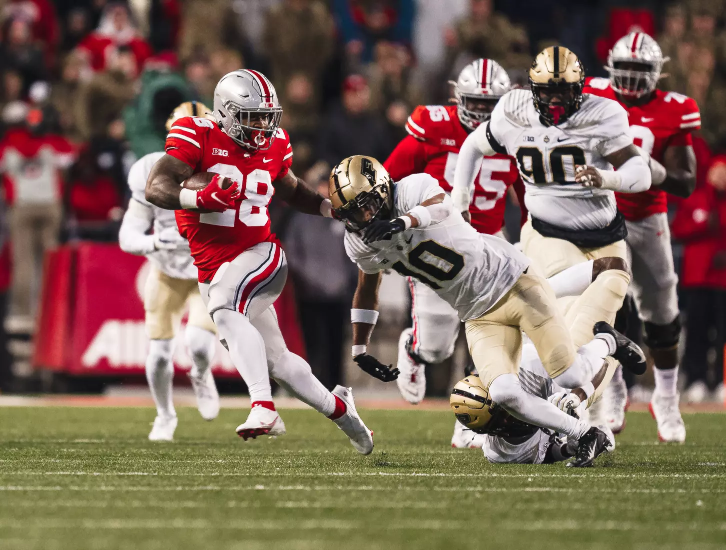 Buckeyes Derail Purdue, 59-31