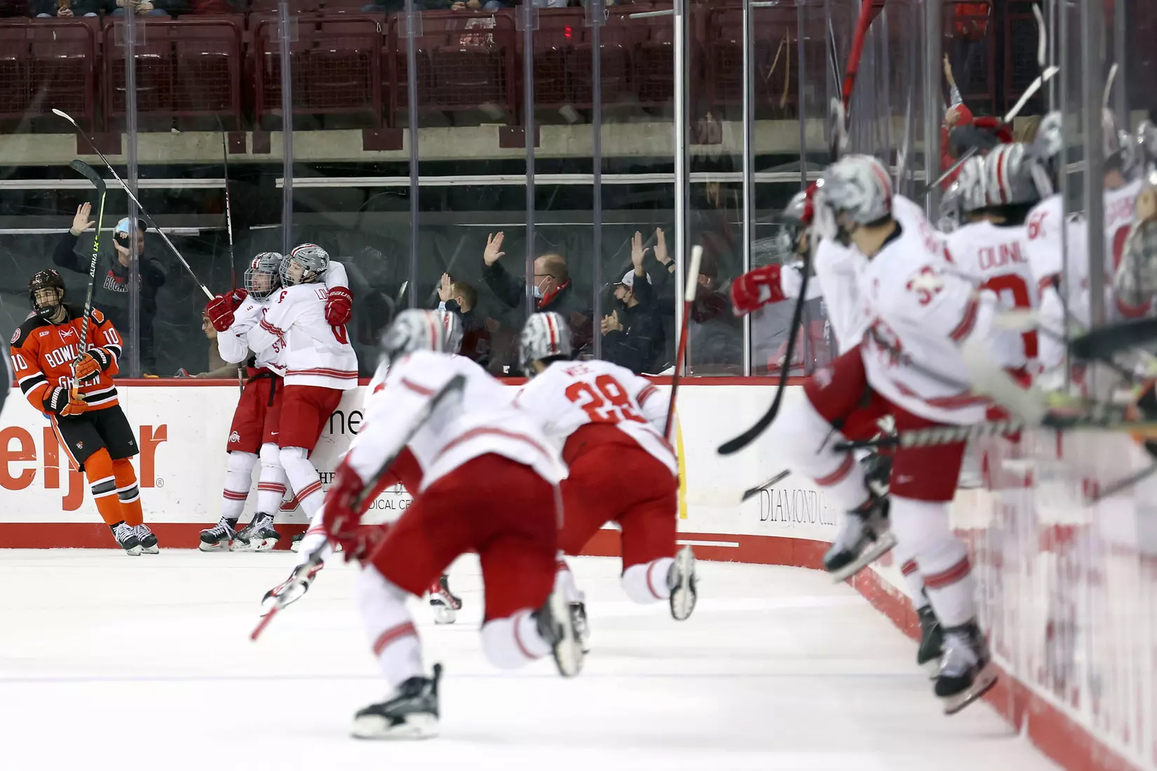 No. 17 Ohio State Rallies to Defeat Bowling Green, 4-3