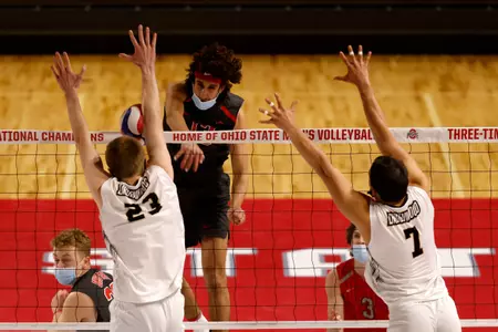 Siapanis Named Preseason All-American