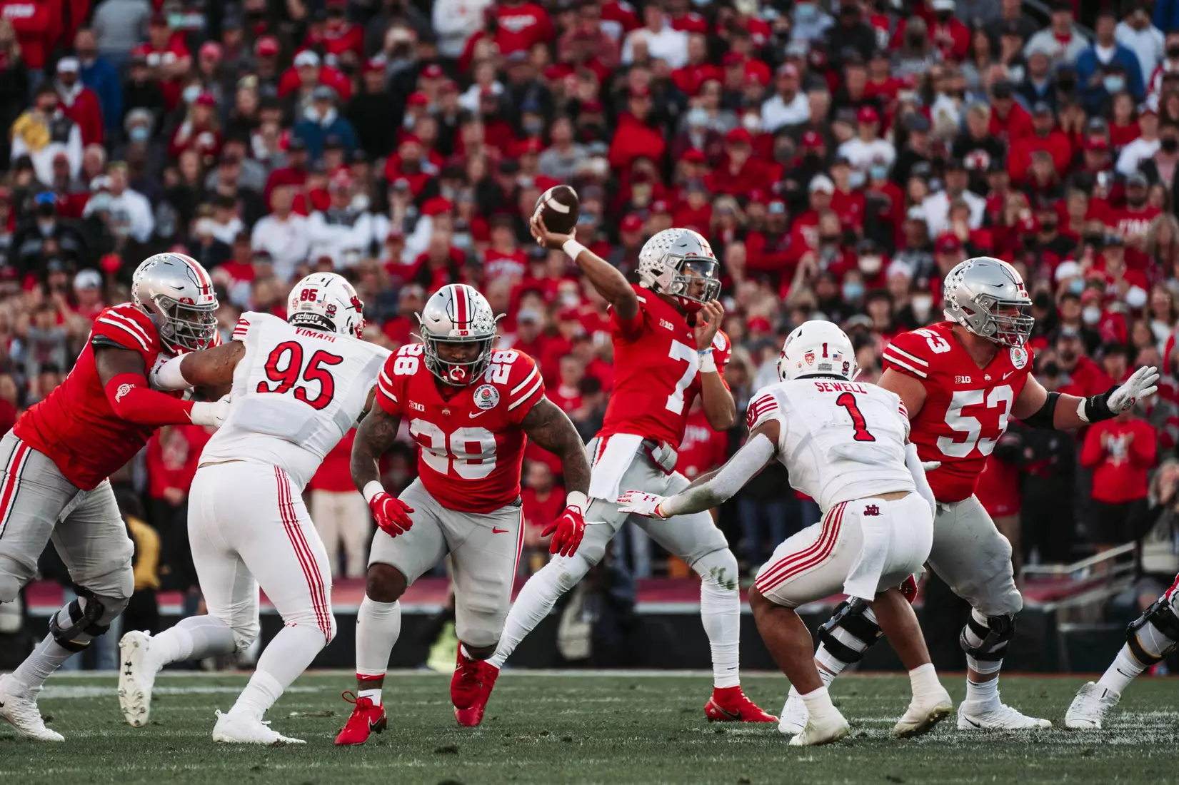 Buckeyes complete second-half comeback in 48-45 Rose Bowl win over Utah