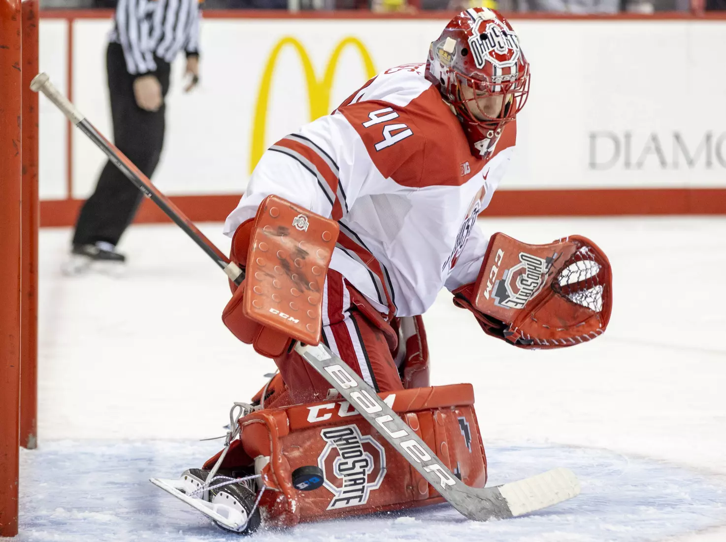 Dobeš Named to Mike Richter Award Watch List