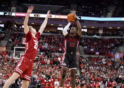 Buckeyes Look for Sweep of Wisconsin Thursday