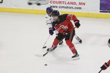 Jaques Breaks Buckeye Record in Ohio State’s 7-1 Win Over Minnesota State