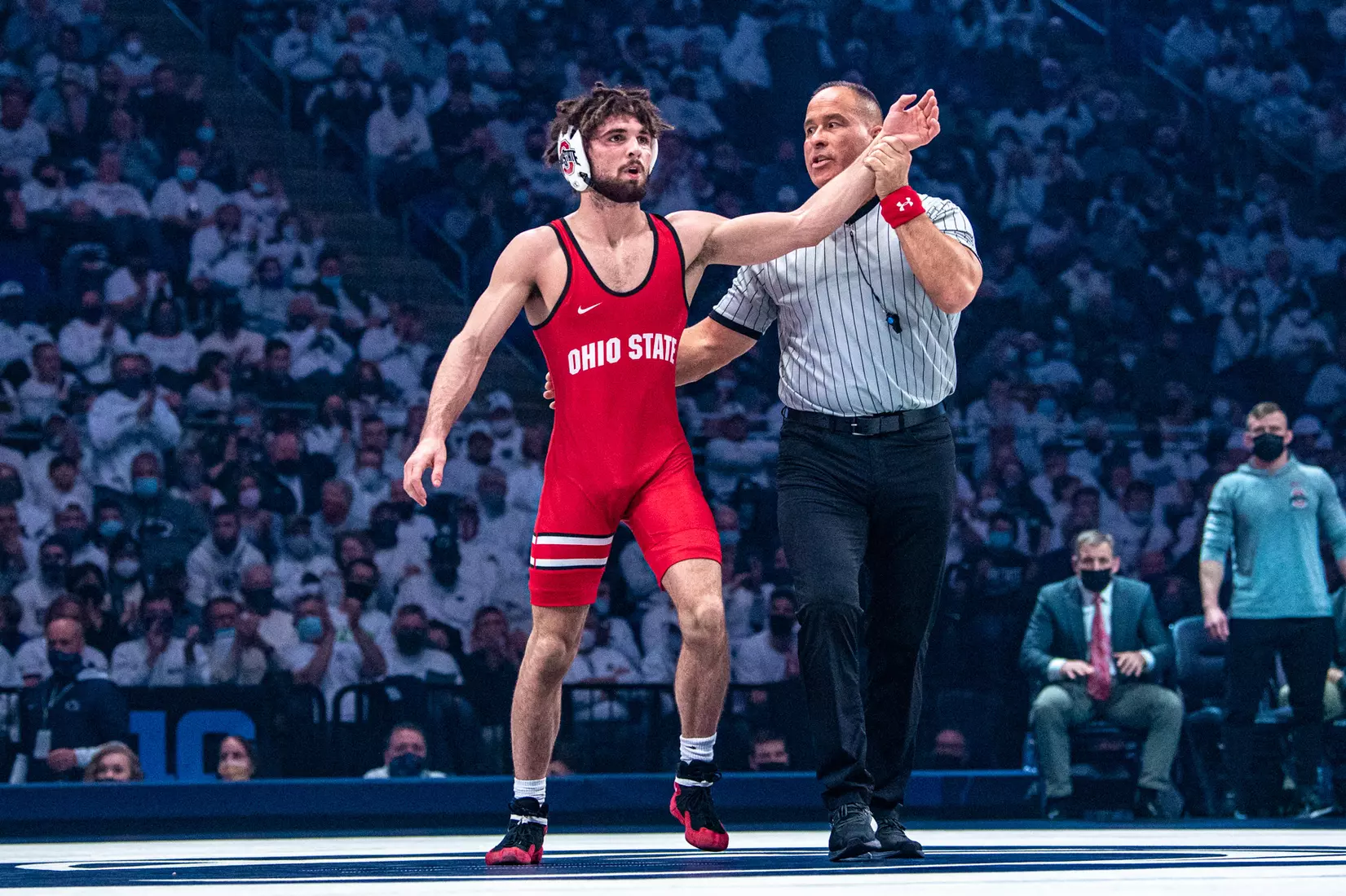 No. 1 Penn State Earns Dual Win vs. No. 8 Ohio State, 32-7