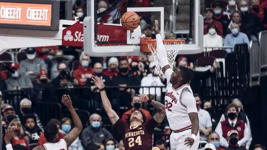 Defense Steps Up in 70-45 Victory Over Minnesota