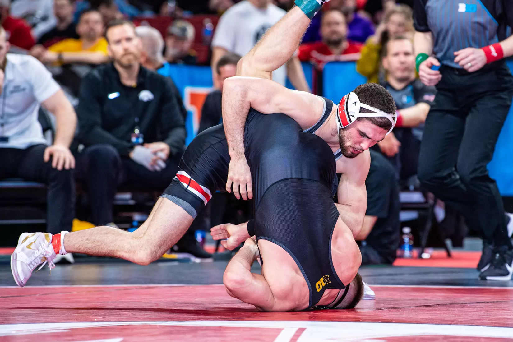 Sasso Advances to 149 lb. B1G Finals; Ohio State in Fourth Place