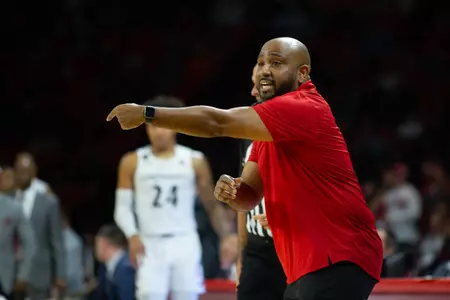 Jack Owens Hired as Assistant Coach