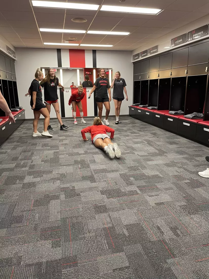 Women’s Volleyball Unveils New Locker Room