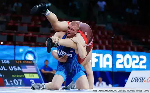 Bouzakis, Feldman Wrestle for Bronze at U20 World Championships