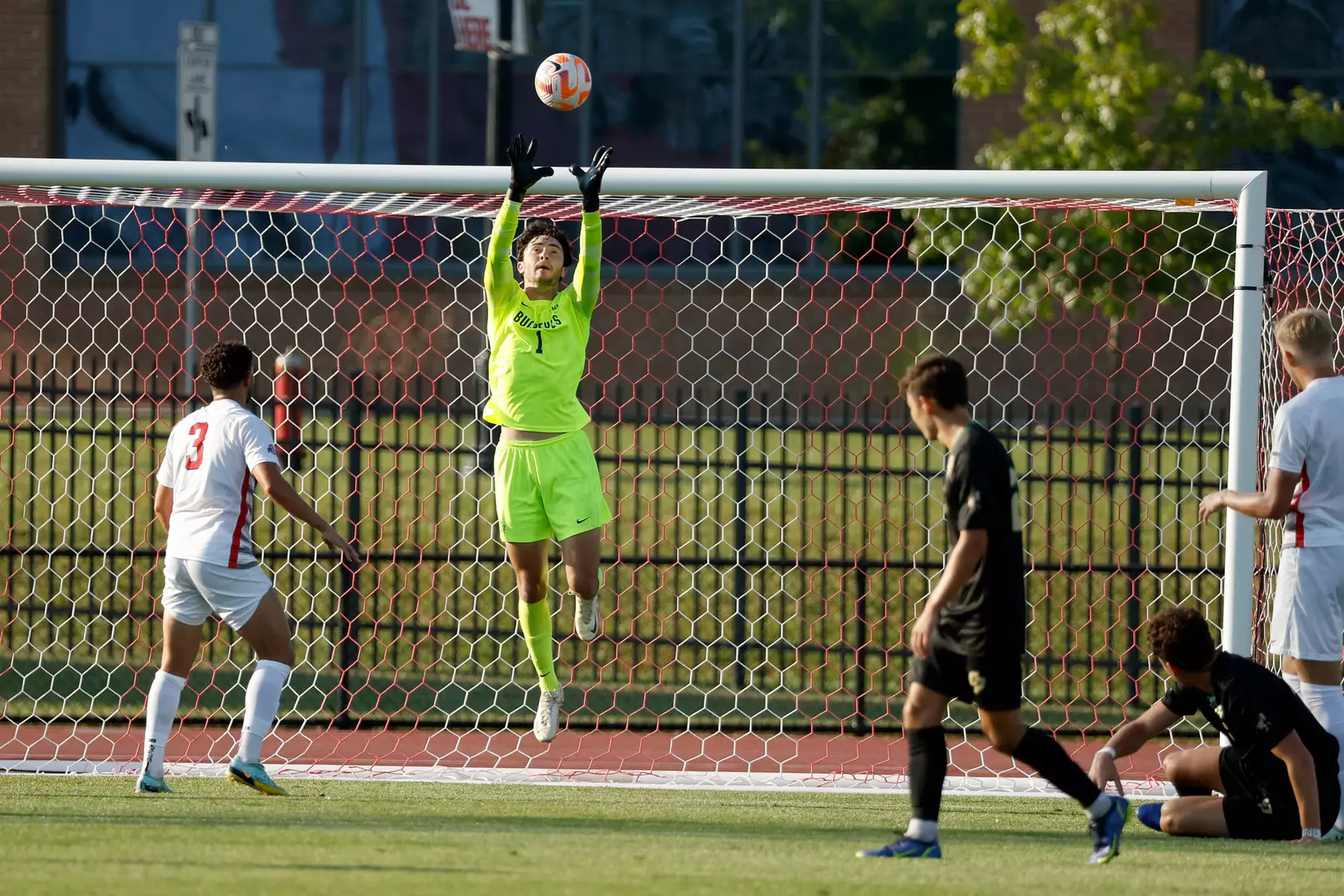 McLaughlin Named B1G Defensive POW