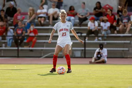 Buckeyes Host Iowa in B1G Home Opener
