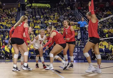Buckeyes Take Mid-Week Rivalry Match in Four Sets