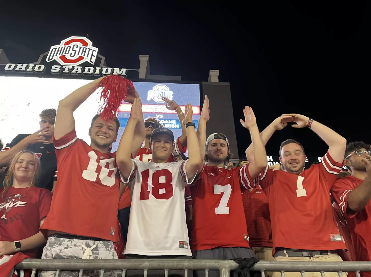 FANS OF THE GAME ?? NOTRE DAME