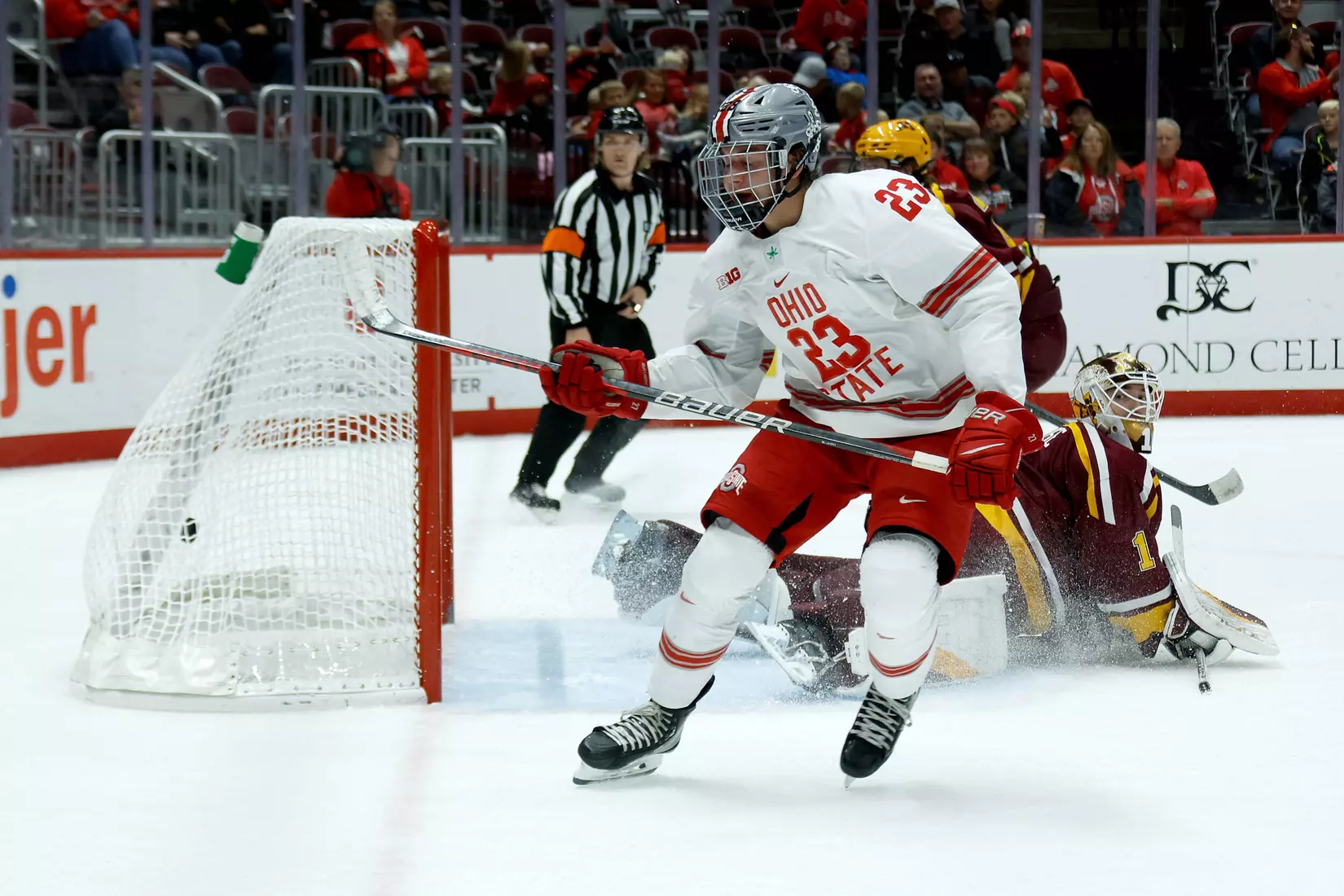 No. 11 Buckeyes Fall to No. 1 Gophers, 4-2, for Series Split
