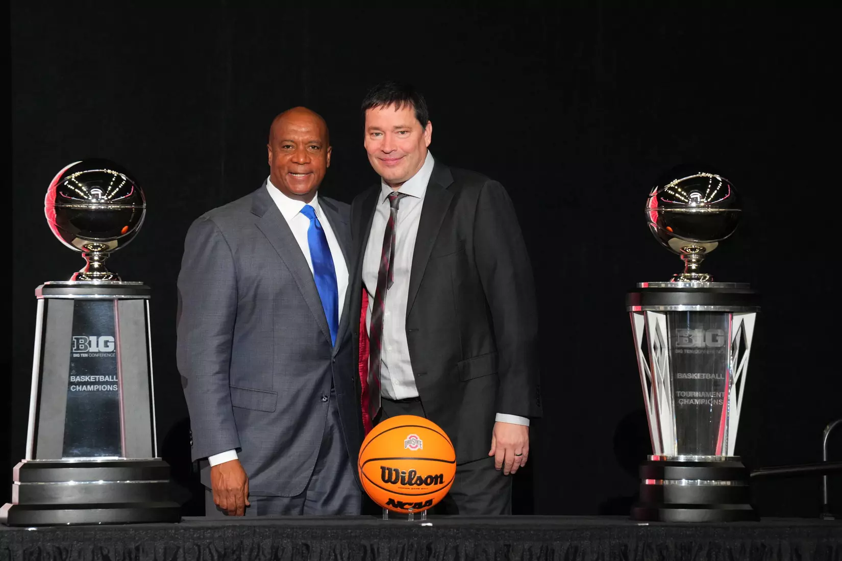 Women’s Basketball Takes Part in Big Ten Media Day