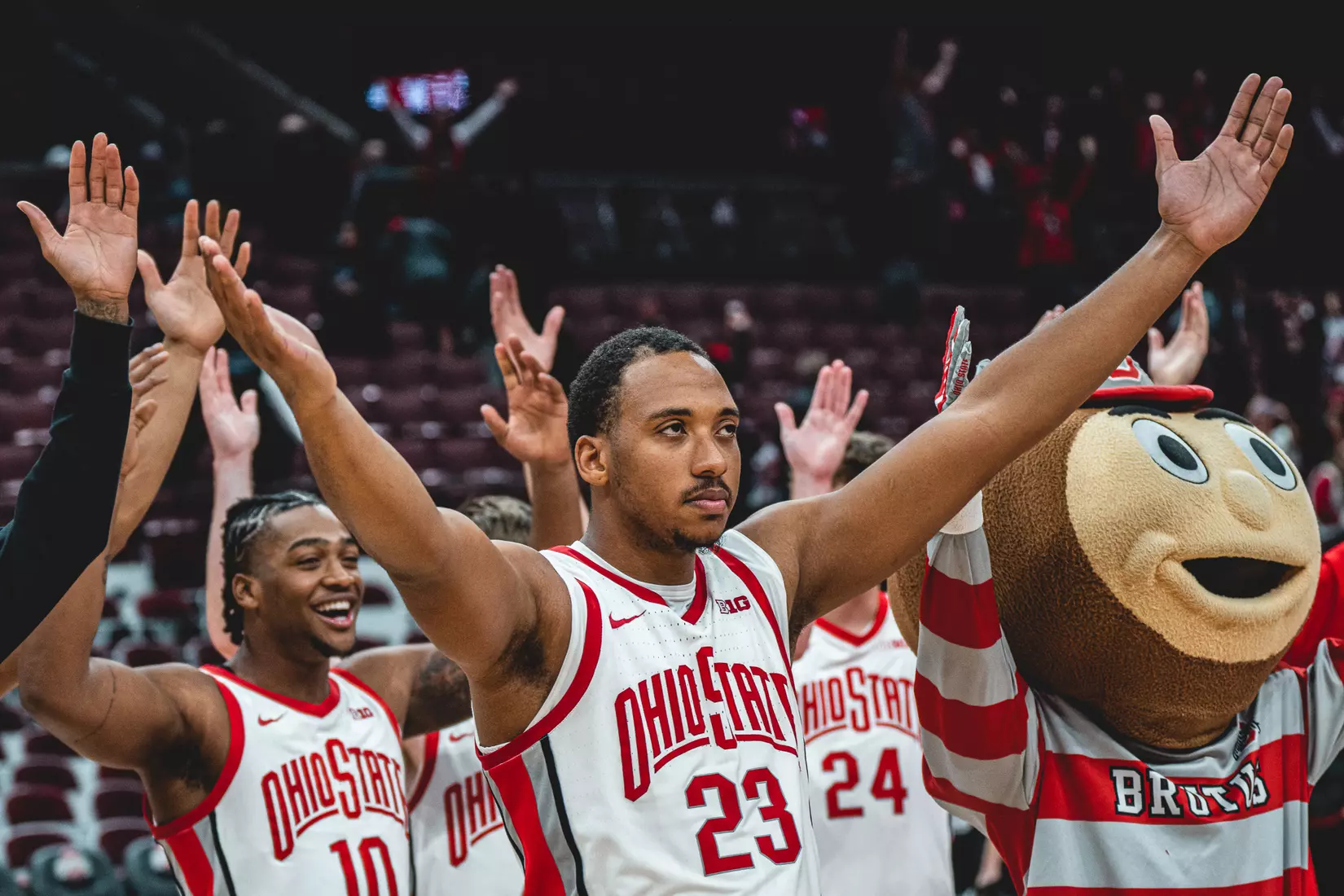 Sensabaugh Scores 20 as Buckeyes Down EIU 65-43
