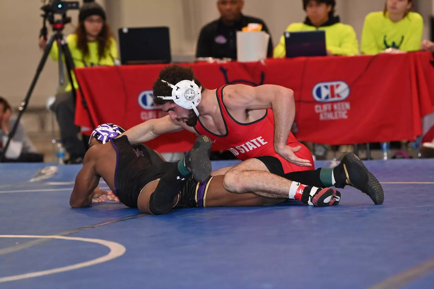 Sasso Earns Cliff Keen Title with 5-0 Record