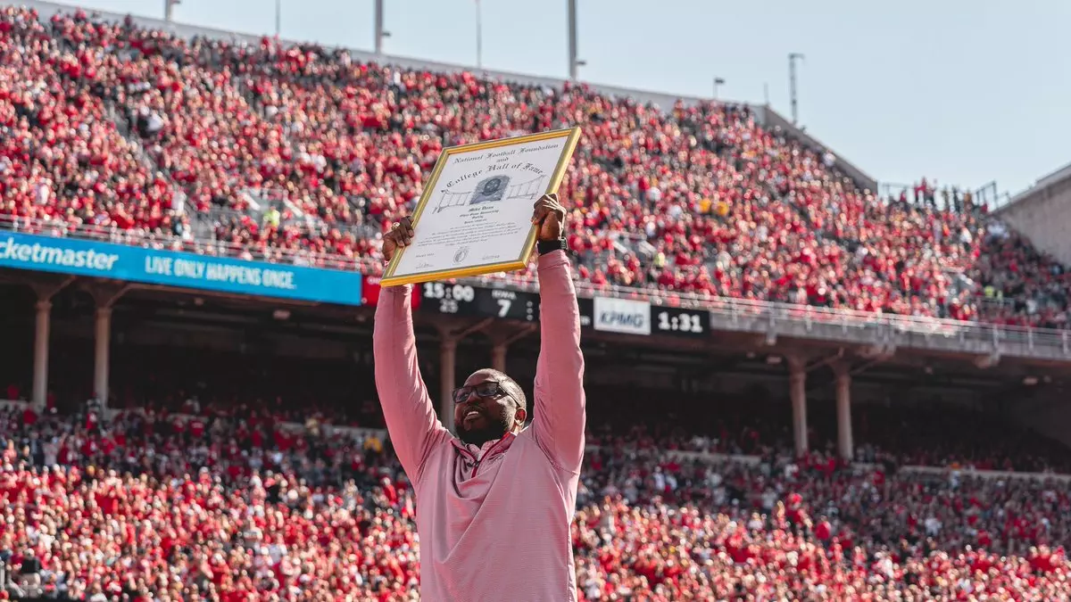 Michael Doss Inducted into College Football Hall of Fame