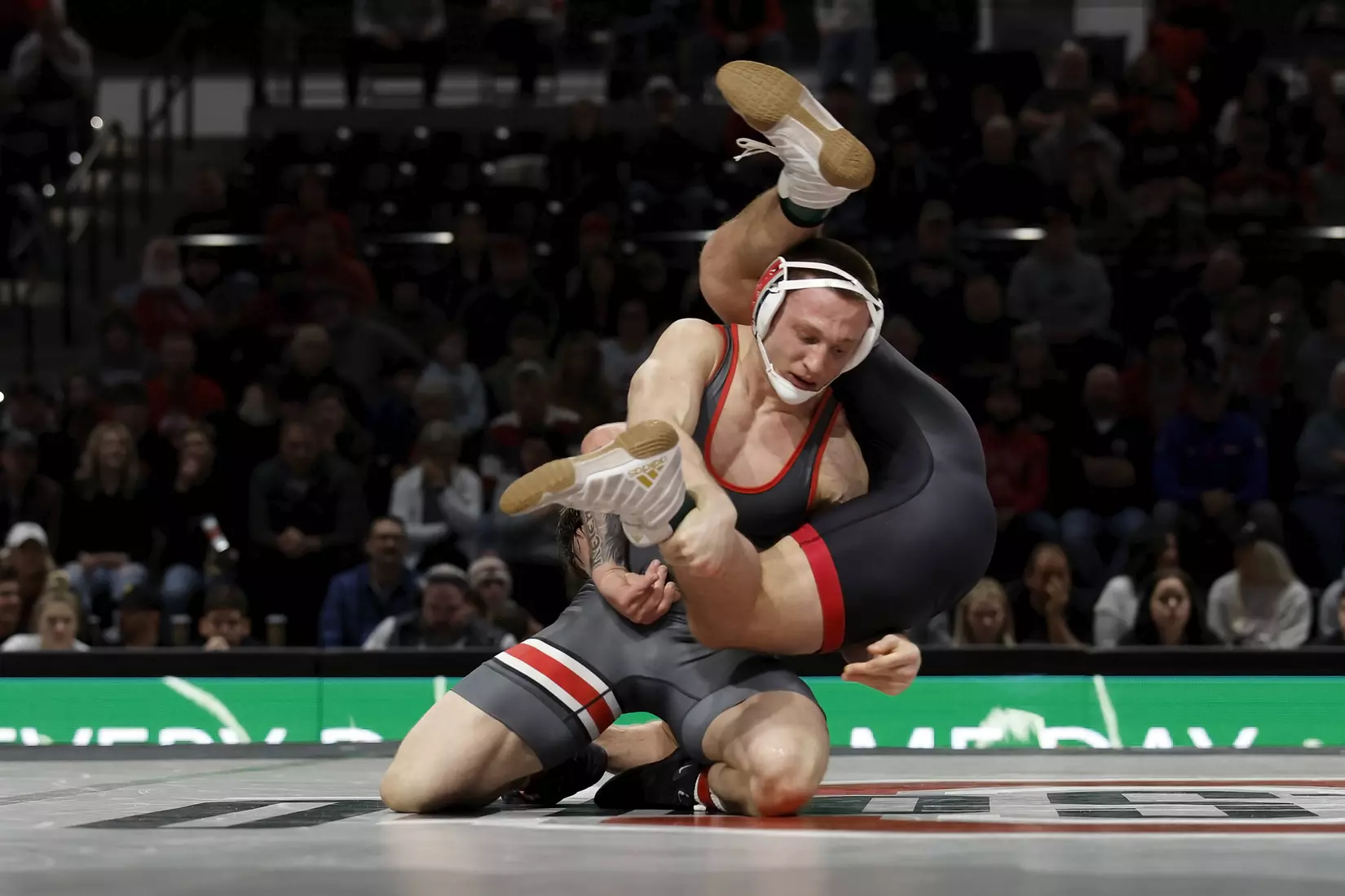 No. 8 Buckeyes Down No. 19 Rutgers, 27-12