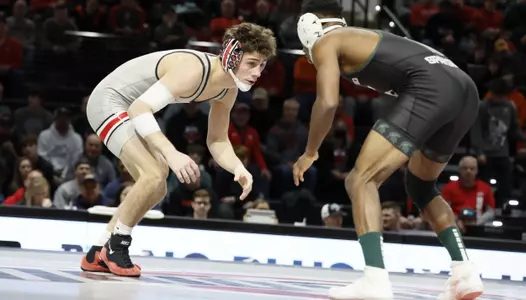 Mendez Earns Co-Big Ten Wrestler of the Week