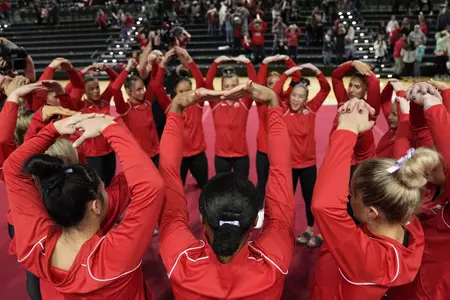 Buckeyes Drop First Meet of Season; Now 7-1
