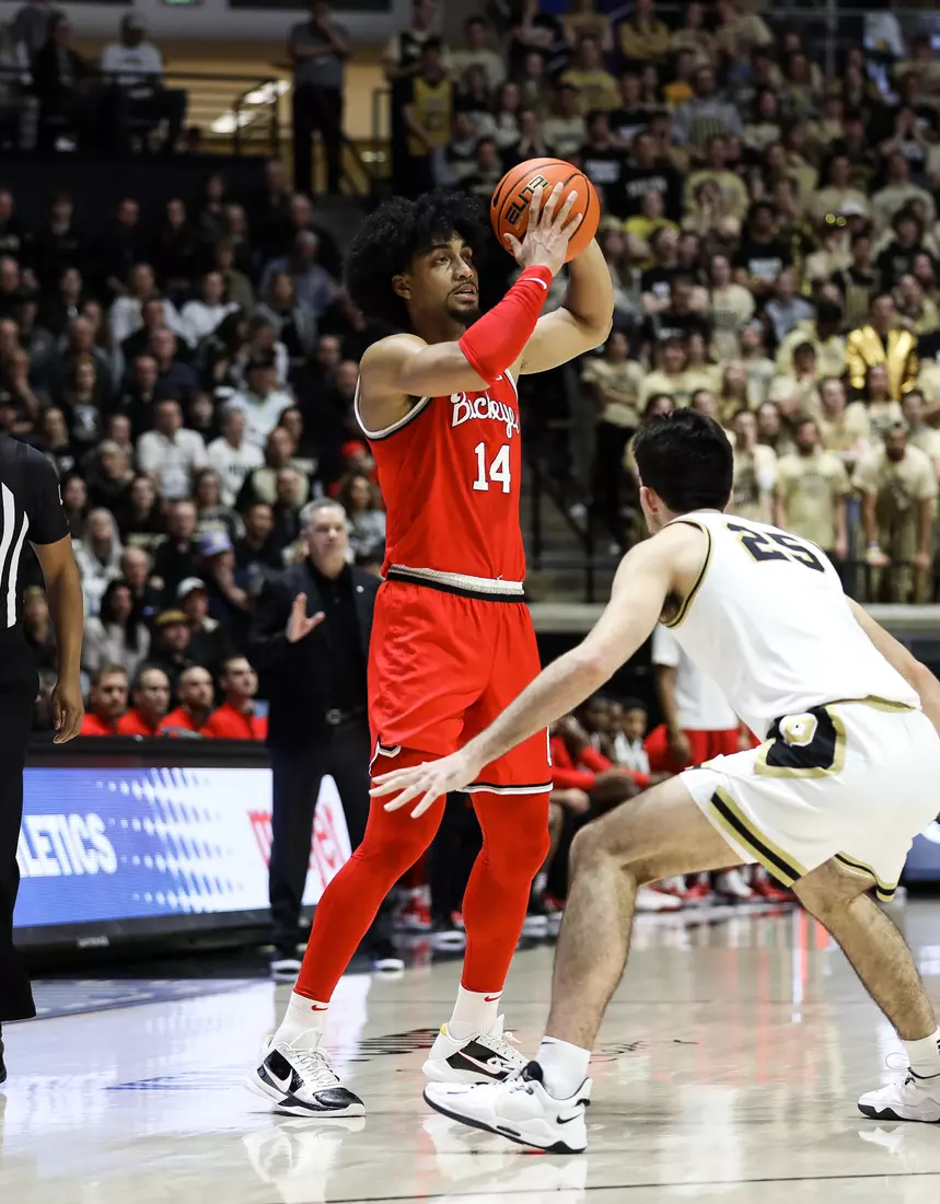 Buckeyes Battle in Loss at No. 3 Purdue