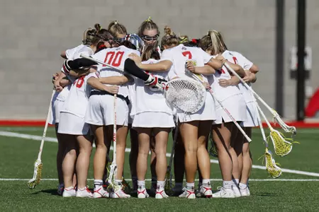 Buckeyes Fall to No. 11/8 Pioneers