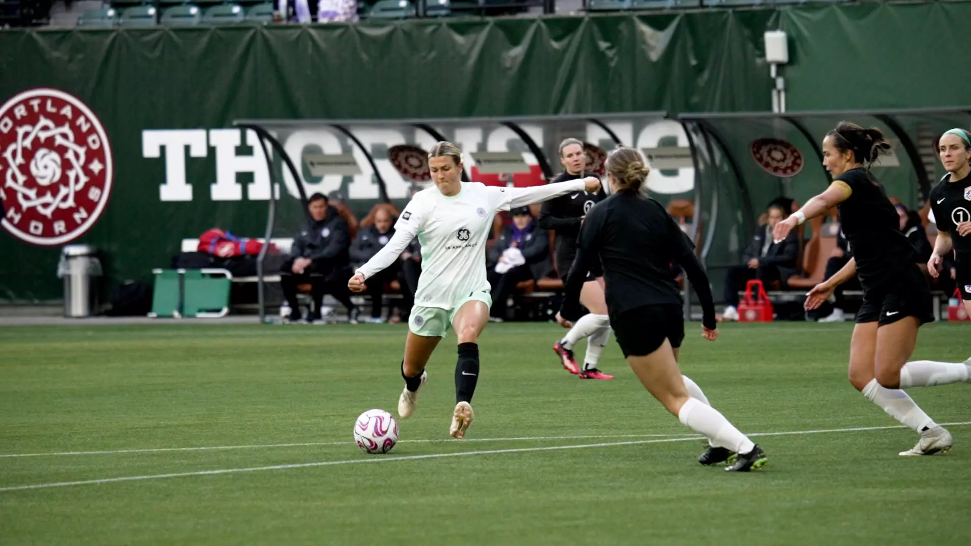 Kayla Fischer Signs First Pro Deal with Racing Louisville FC