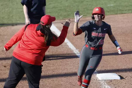 Buckeyes Split Sunday Doubleheader vs. Michigan