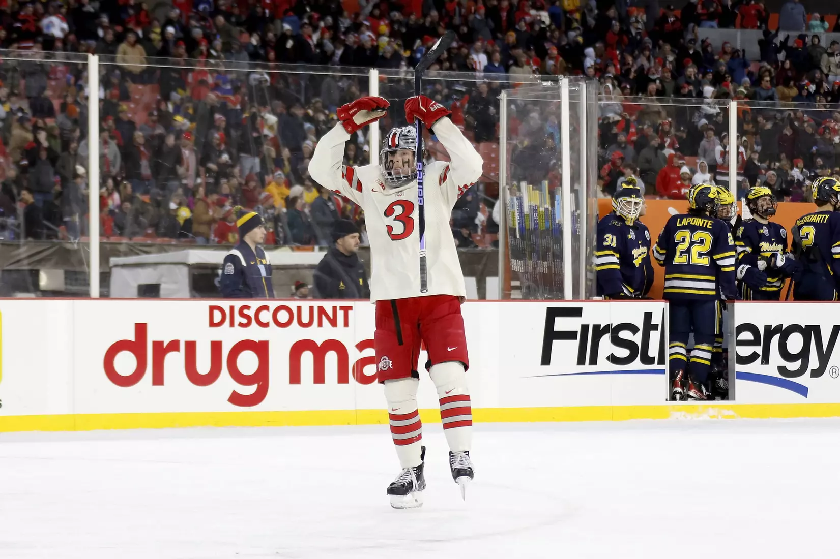 Cole McWard Signs with Vancouver Canucks