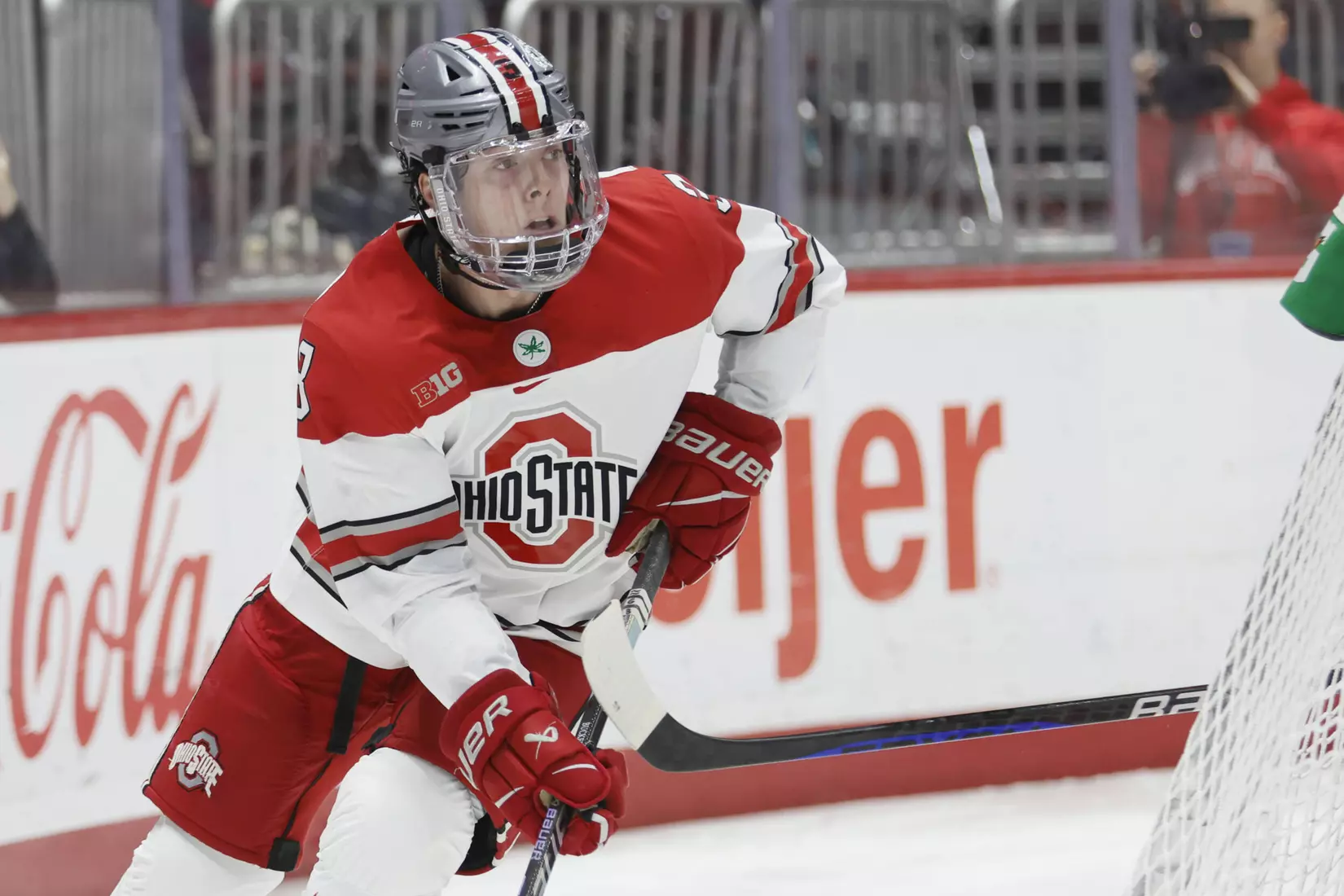 Cole McWard Signs with Vancouver Canucks