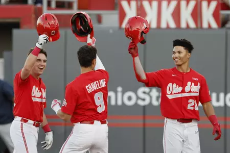 Buckeyes Dominate Zips, 15-1