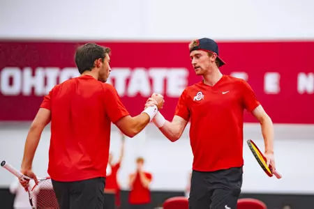 Buckeyes Top Wisconsin 6-1 to Wrap Up Undefeated Weekend