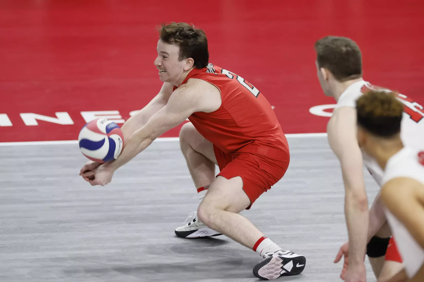 Pasteur Reaches 1,000 Career Kills in 3-0 Sweep of Mastodons