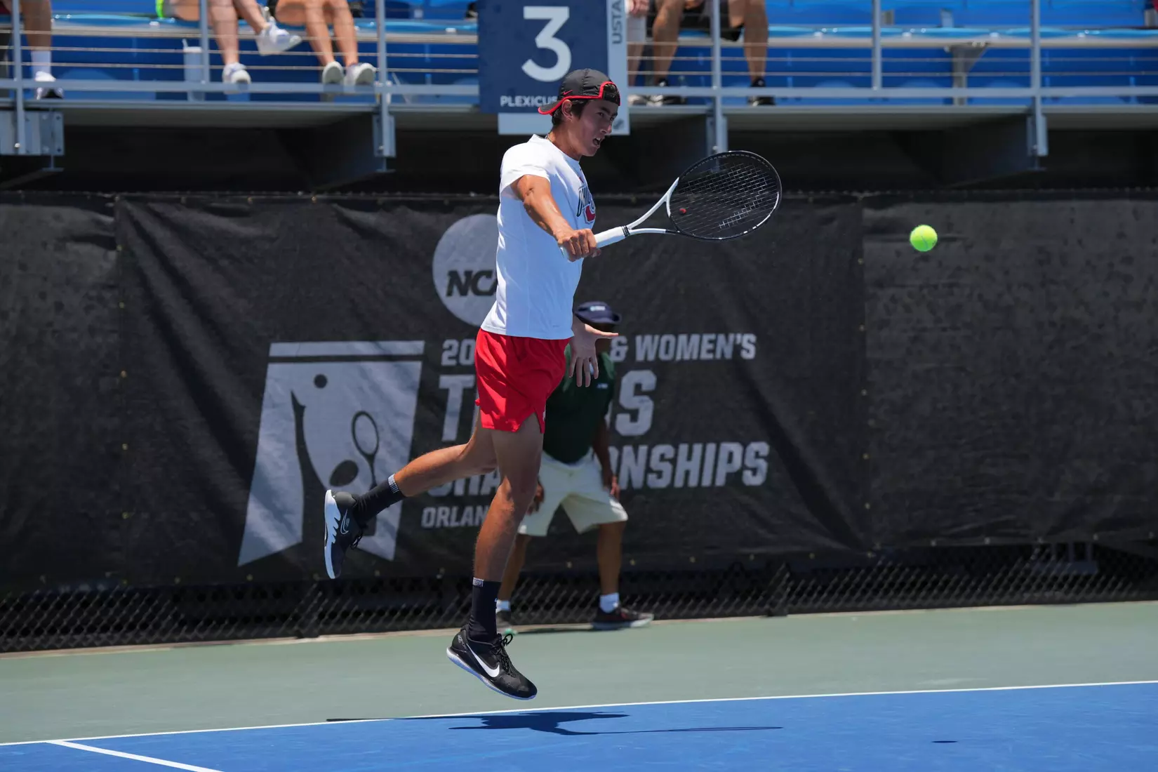 Lutschaunig and Trotter Win NCAA Doubles Title