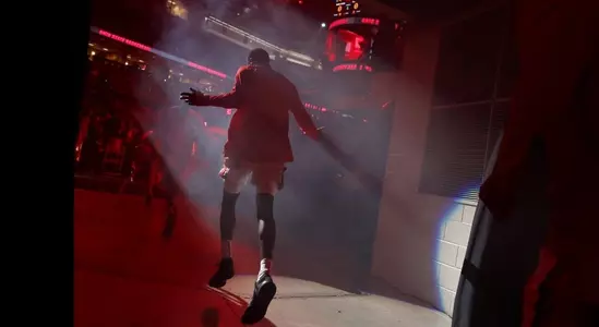 Scotty Middleton enters the arena ahead of Ohio State's game with Texas A&M on Nov. 10, 2023