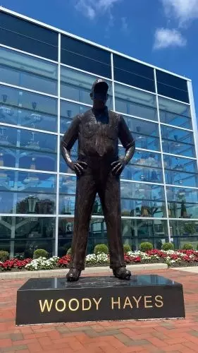 woody hayes resize for narrator
