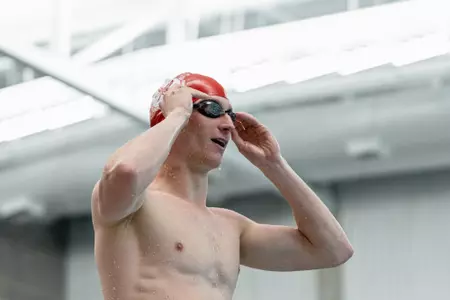 Evan Fentress at Scarlet v. Gray Intrasquad