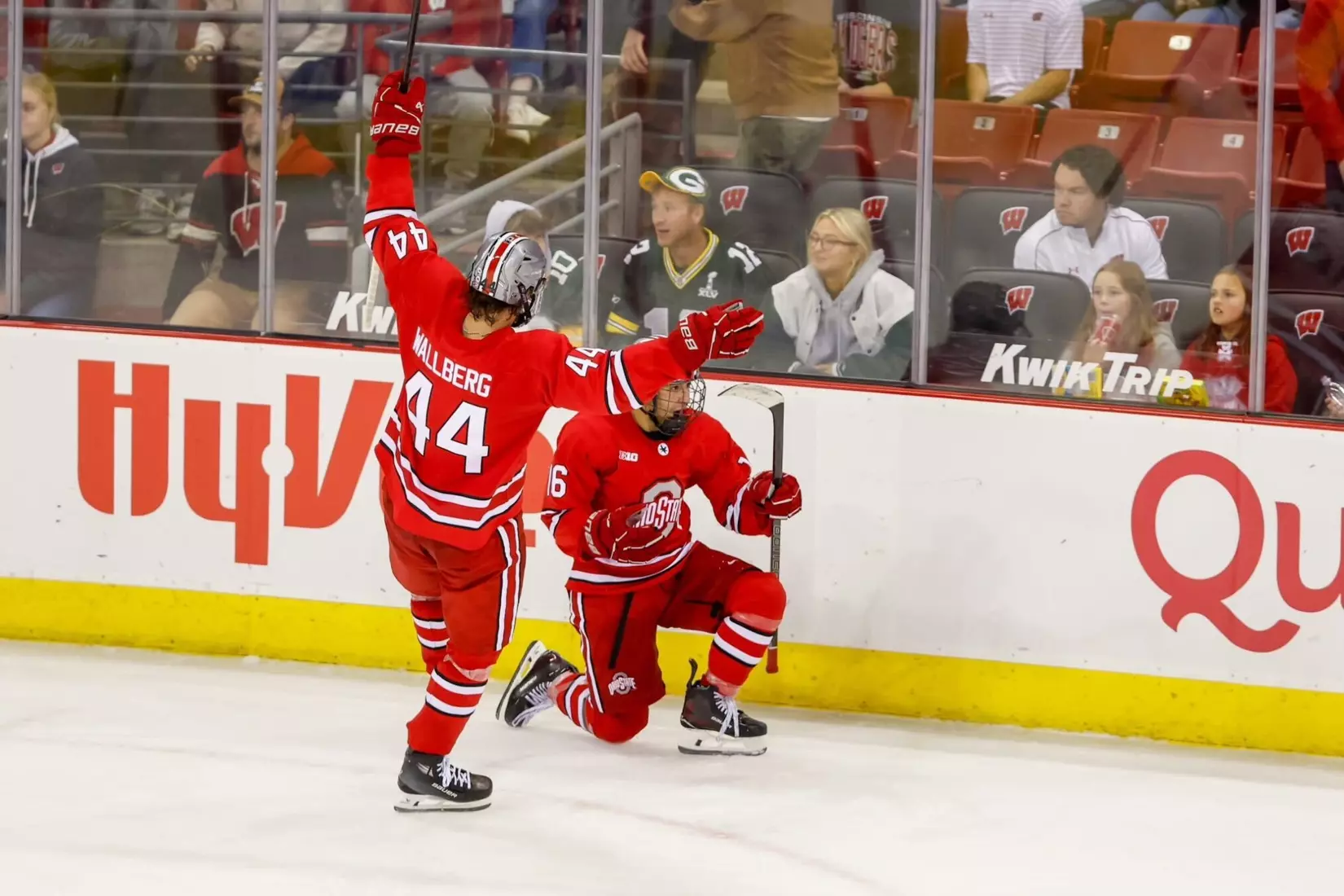 Men's hockey at Wisconsin (10/18/2024)
