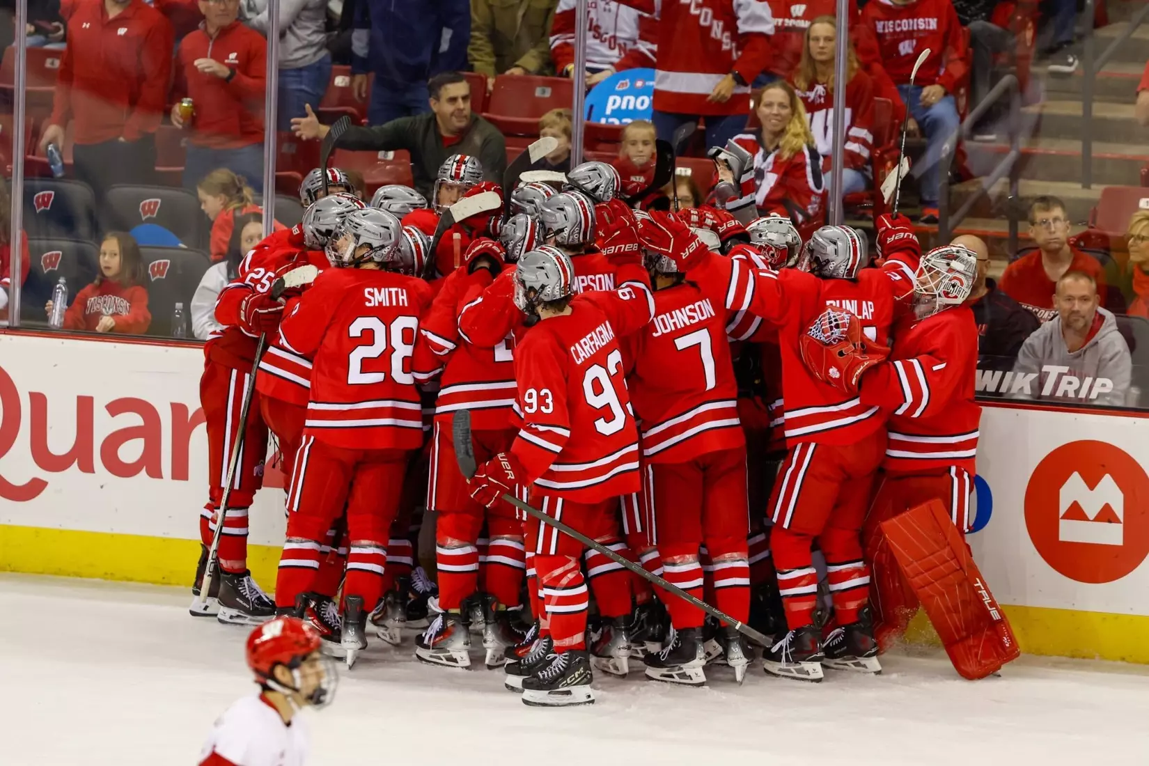 Men's hockey at Wisconsin (10/18/2024)