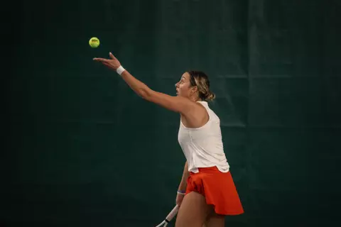 Women's tennis defeats Georgia 4-3 in the first round of the 2024 ITA National Team Indoor Championship