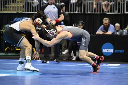 NCAA Semis WR 32224