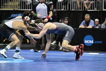 NCAA Semis WR 32224