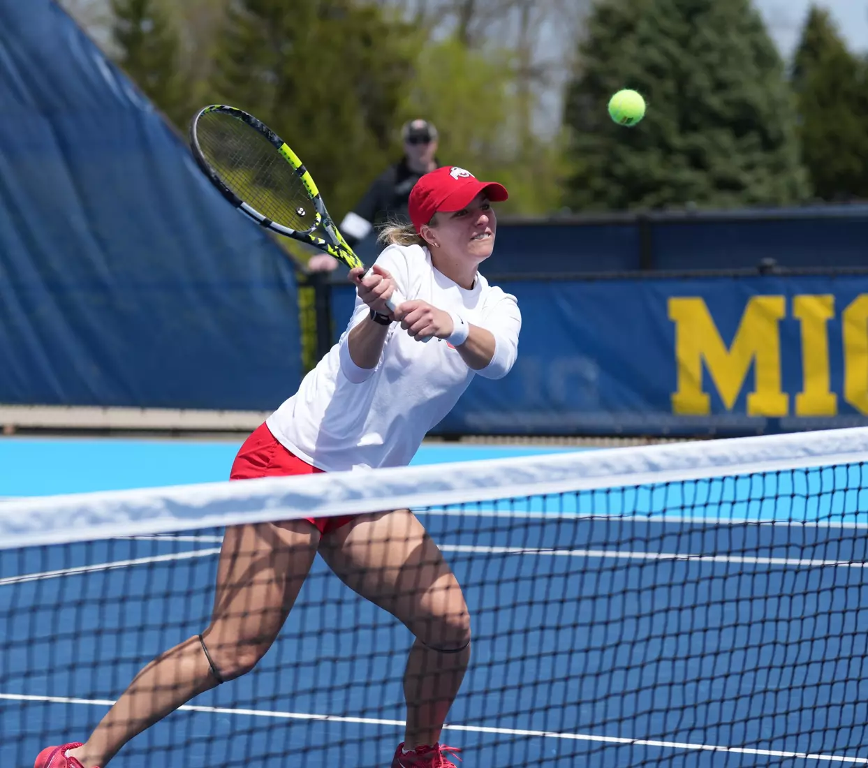 Women's tennis defeats Penn State 4-1 in the Big Ten Tournament quarterfinals